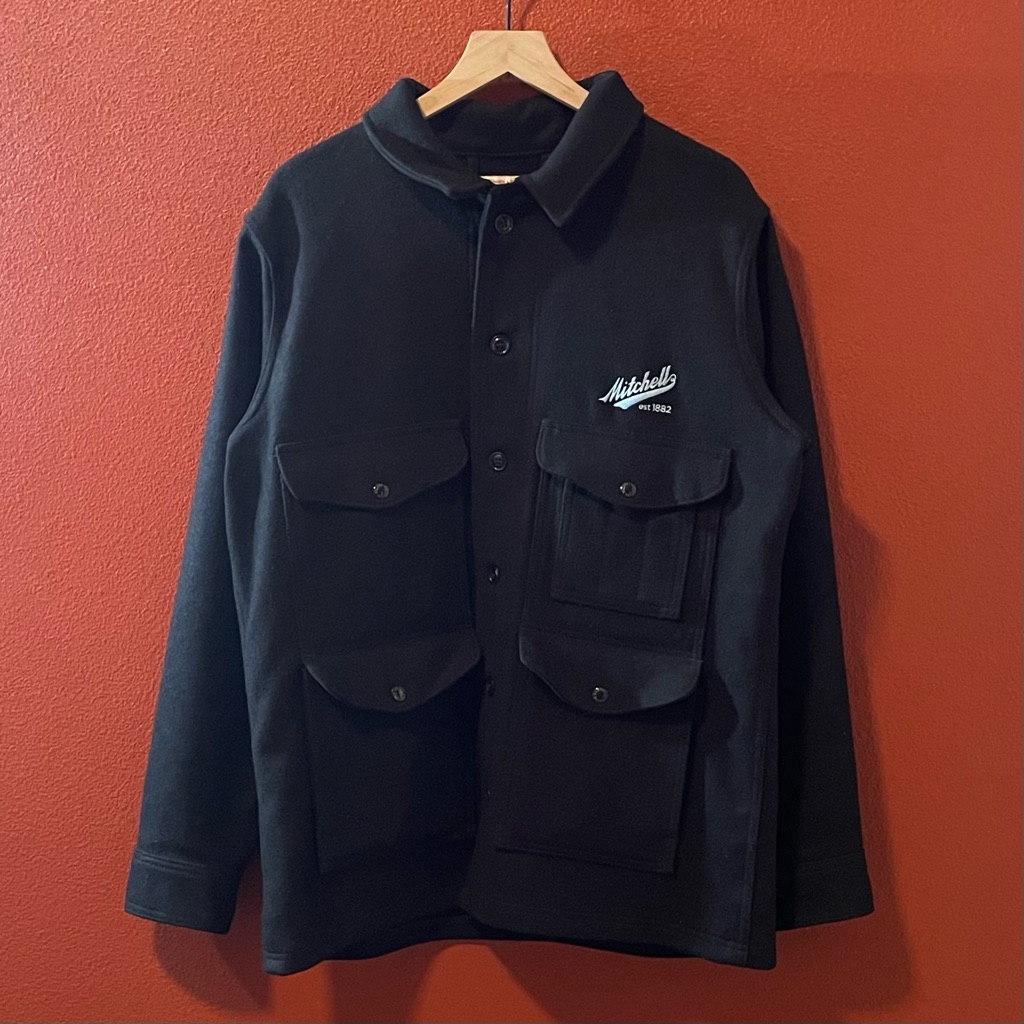 Filson Men’s Double Mackinaw Black Cruiser Button Front Virgin Wool Barn Coat